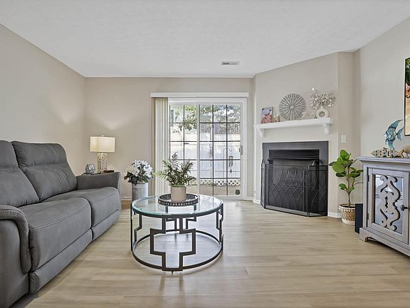 5th image of 6748 Axtel Dr #12D