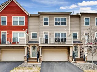 11664 84th Ave N #302, Osseo, MN 55369