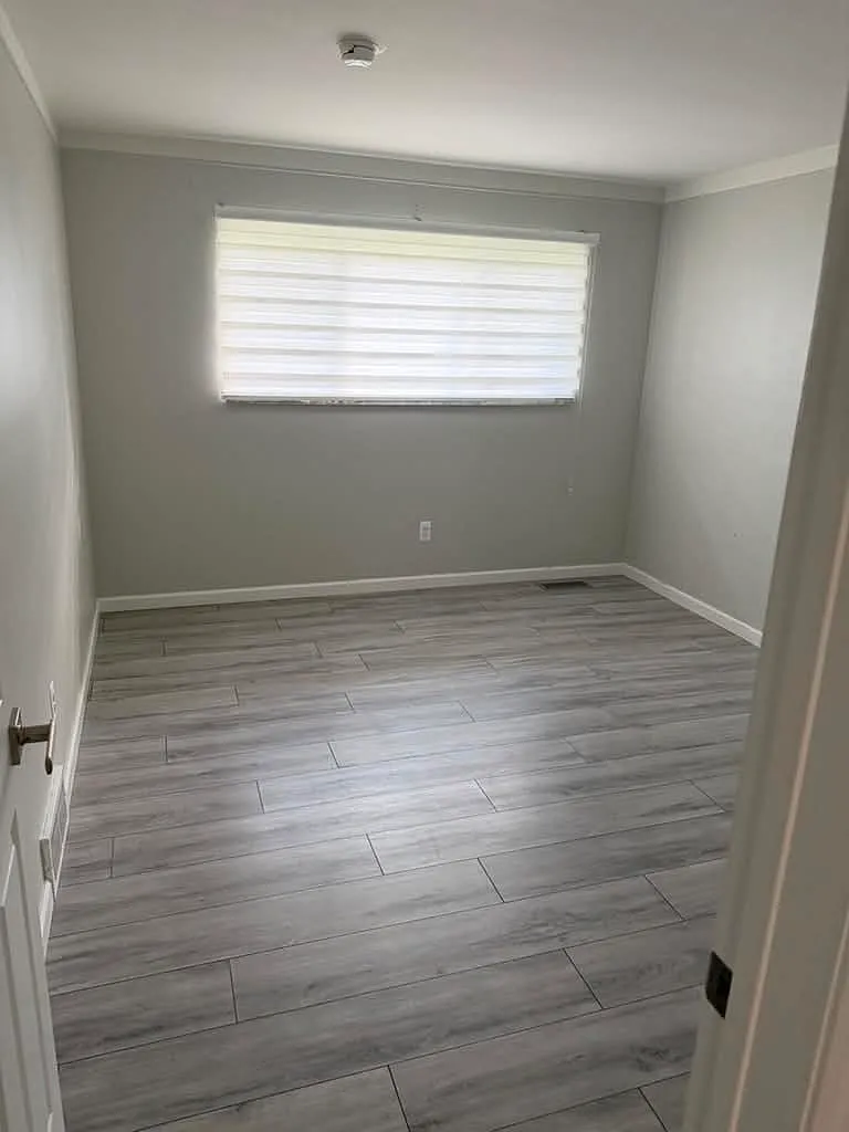 3 bed, 2600 sqft, $2,600 — Photo 2