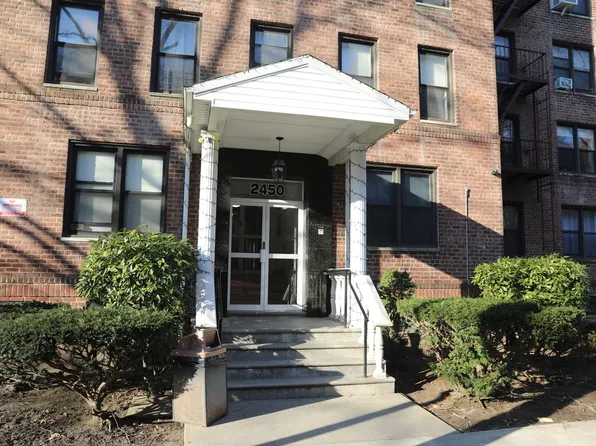 2450 Haring Street image 1 of 10