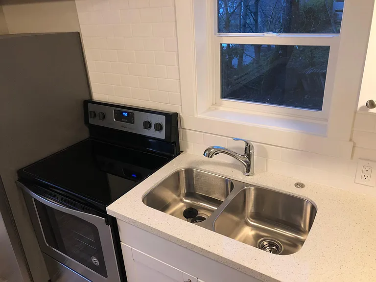 217 Sherman Ave #B — Photo 6