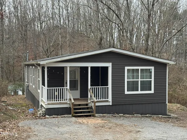 2210 Carter St, Big Stone Gap, VA 24219