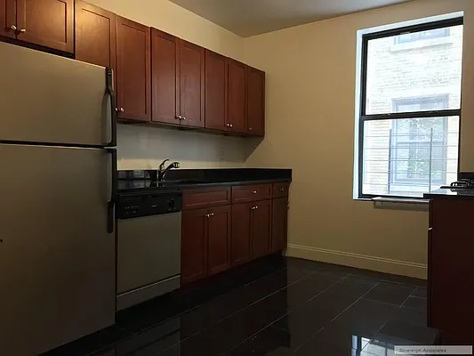 Rented by Sovereign Associates | media 1