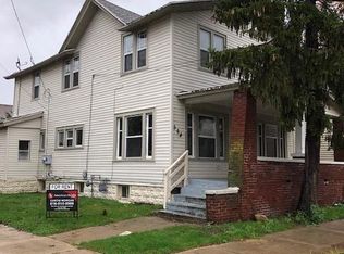 564 Pettibone Ave NW, Grand Rapids, MI 49504