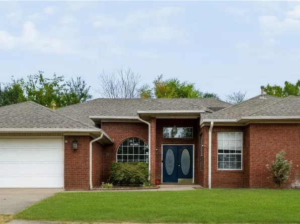 1434 Holly Ave, Van Buren, AR 72956