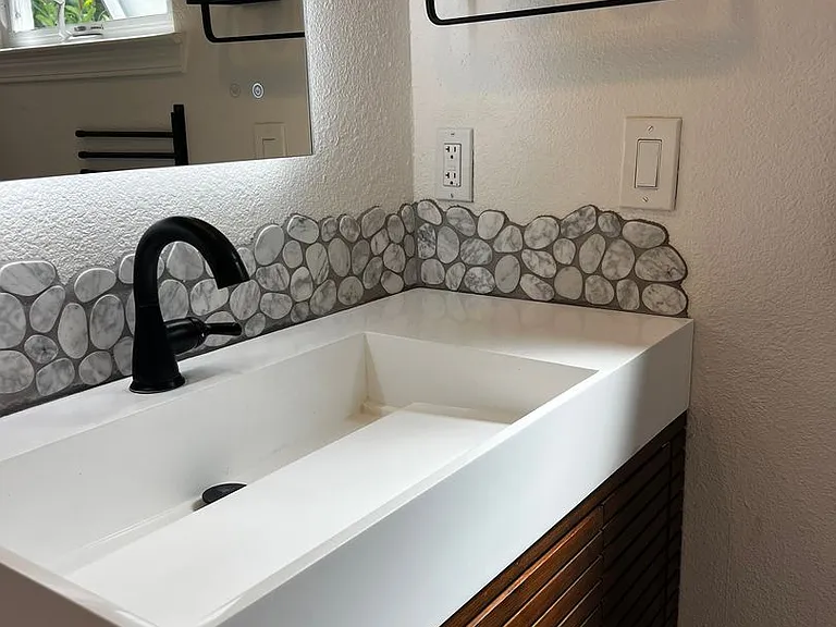 121 Blaine St #B — Photo 9