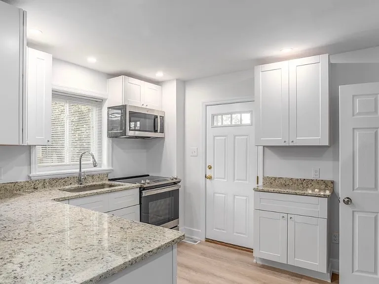 8 Marvilo Ave — Photo 4