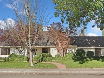 3663 Five Mile Dr, Stockton, CA, 95219