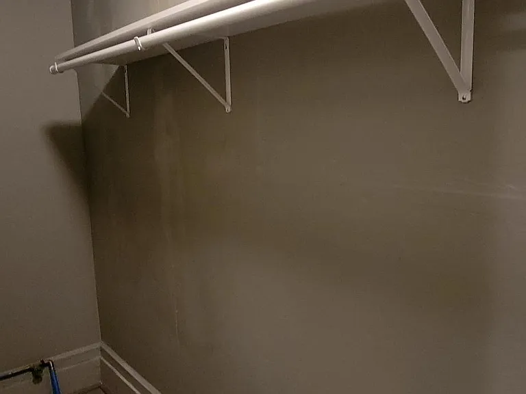 Walk in closet