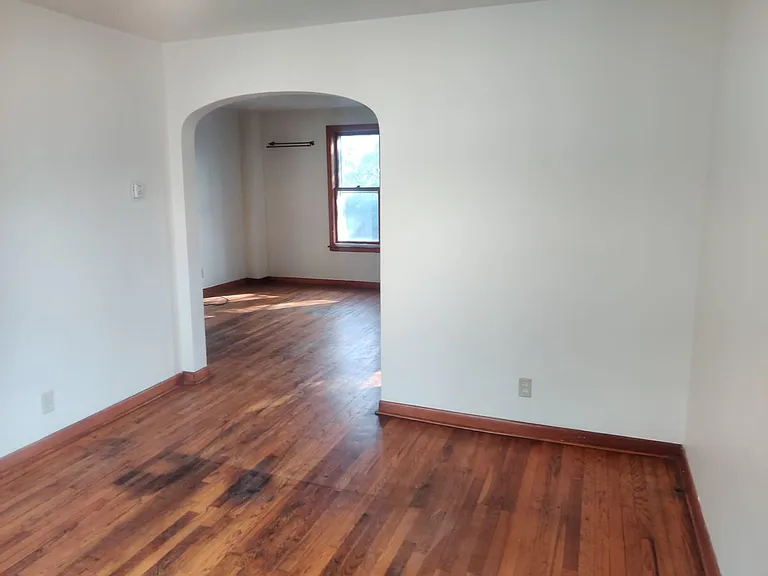 19 Harrison St — Photo 2