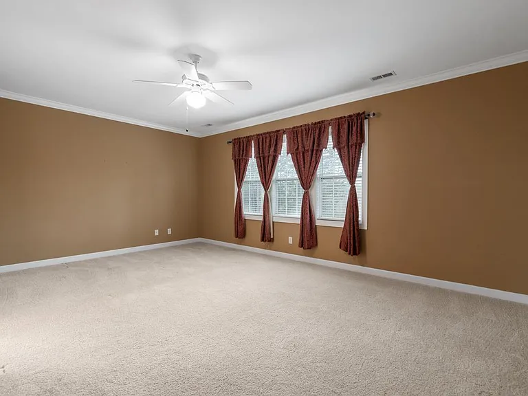 11415 Fountaingrove Dr — Photo 23