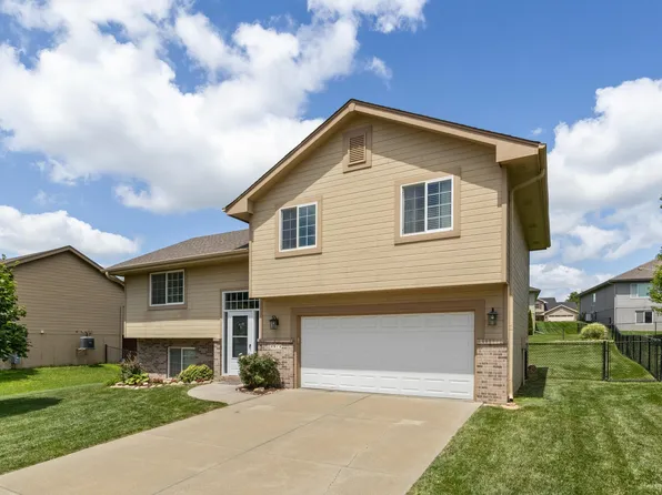 4914 Spring Cir, Council Bluffs, IA 51503