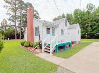 19 Oyster Shell Ln, Hampton, VA 23664