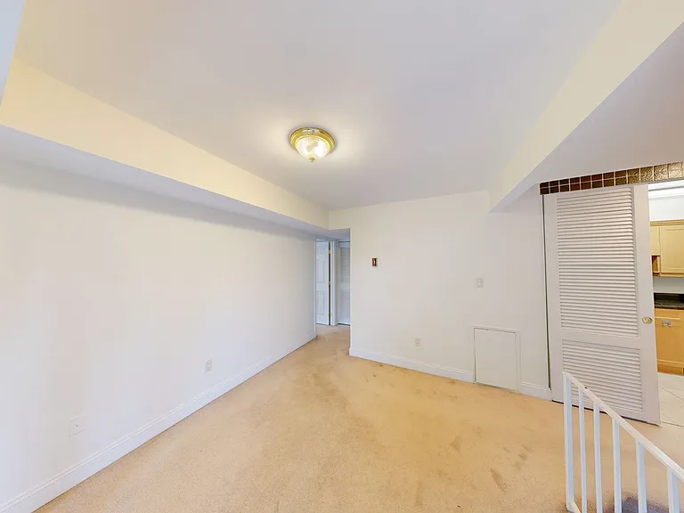 2114 Bonnywood Ln #202 — Photo 3