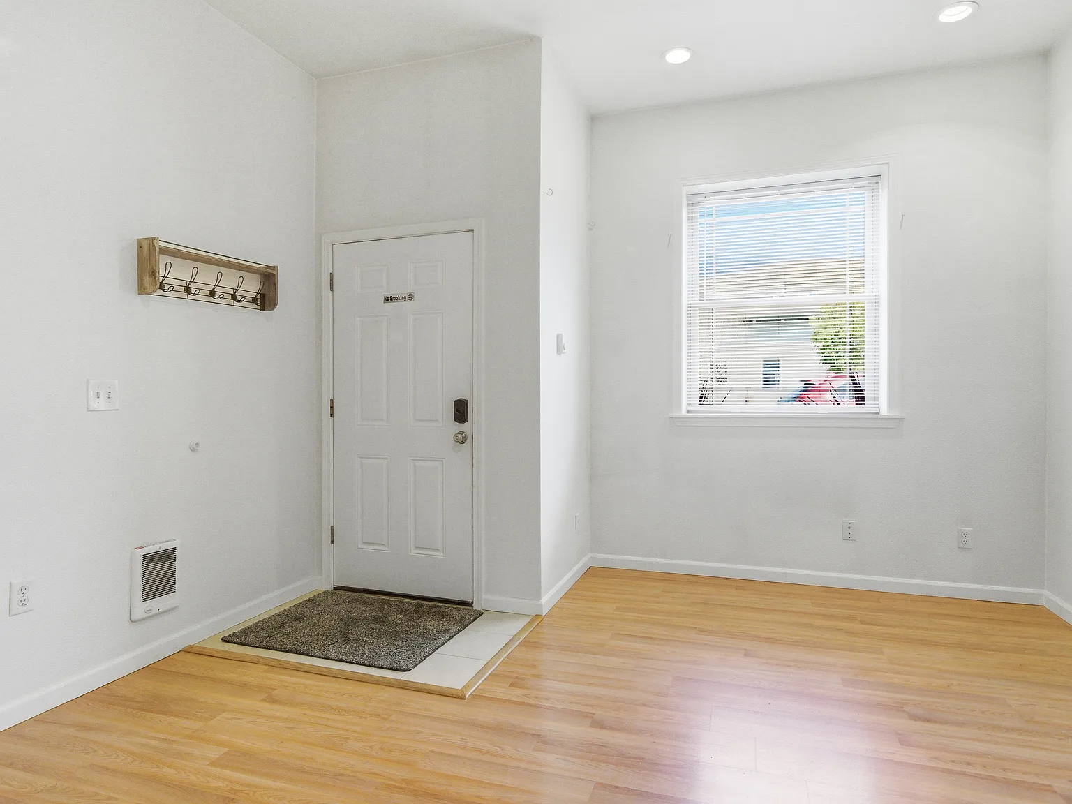 4303 SW Myrtle St — Photo 3