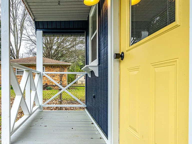 121 Forrest Dr #A — Photo 32