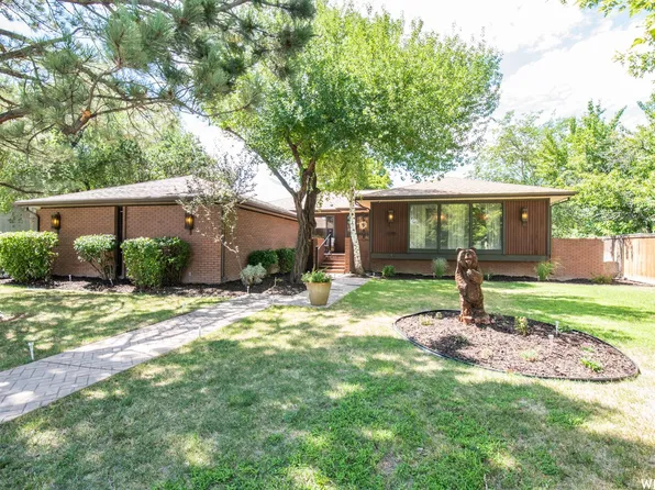 6938 S Fargo Rd, West Jordan, UT 84084