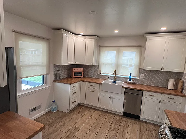 6017 Black Friars Cir — Photo 68