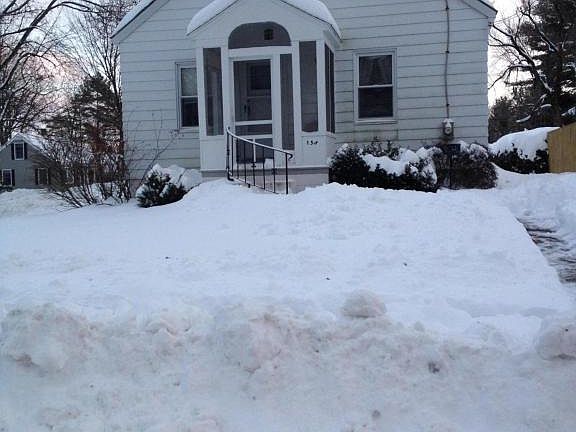 2nd image of 155 Hunter St