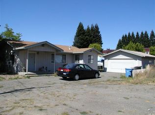 1126 Lance Dr, Santa Rosa, CA 95401