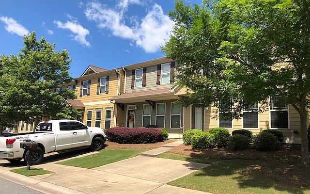 2nd image of 26 Holland Ct