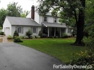 7850 Hermitage Rd, Concord Township, OH 44077