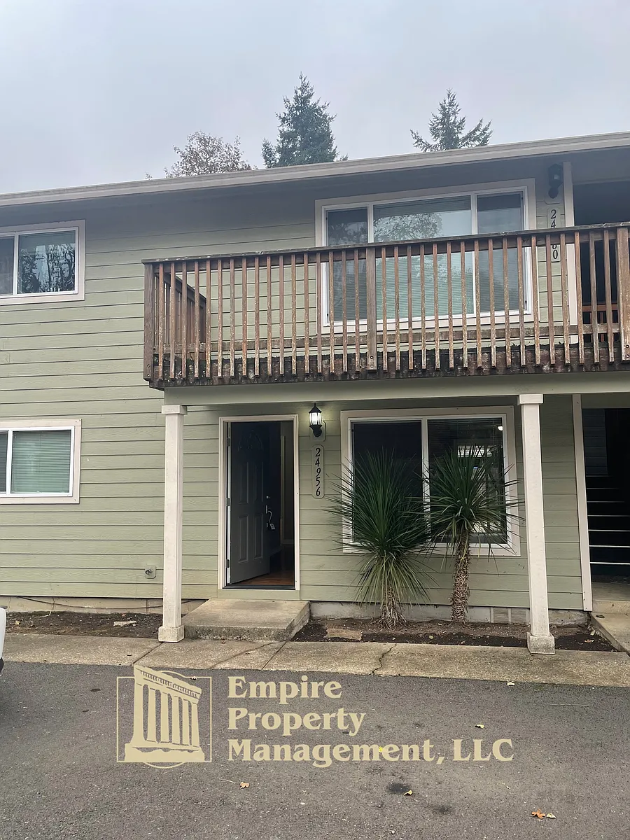 Building Photo - 24956 Hunter Ave - 24956-CJ-LH- K16