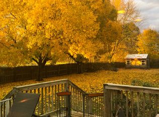 292 Creek Farm Rd, Colchester, VT 05446