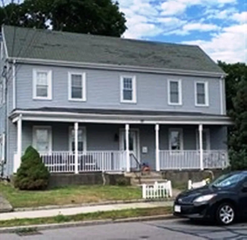 Building Photo - 87 Crafts St #U
