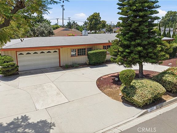 3rd image of 10007 Bogardus Ave