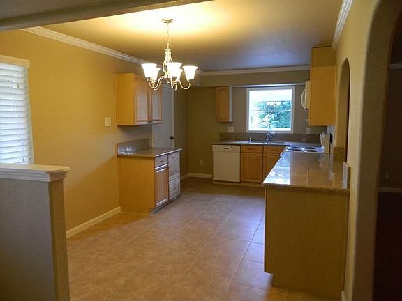 4th image of 7362 21st St