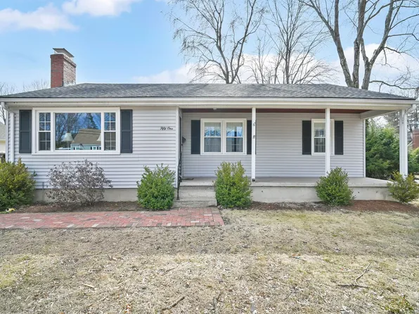 51 Depietro Drive, East Hartford, CT 06118