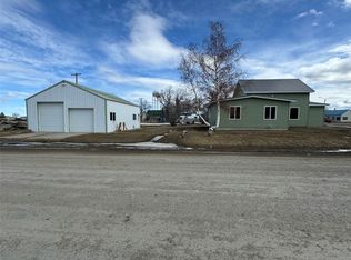 801 Illinois Ave, Valier, MT 59486