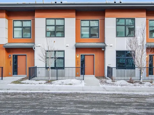 400 S Belmont St SW #203, Calgary, AB T2X 4C1