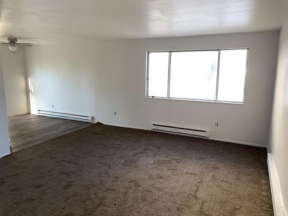 2nd image of 3525 Westlake Dr #3525