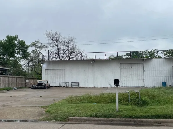 2163 Hopper Rd, Houston, TX 77093