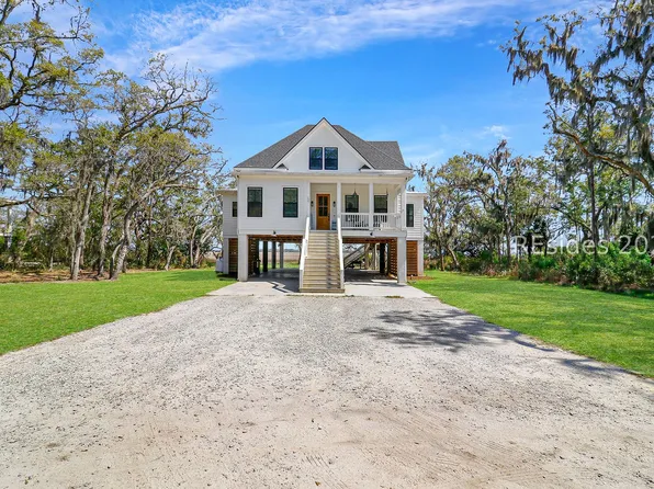 150 Cassique Creek Dr, Ridgeland, SC 29936