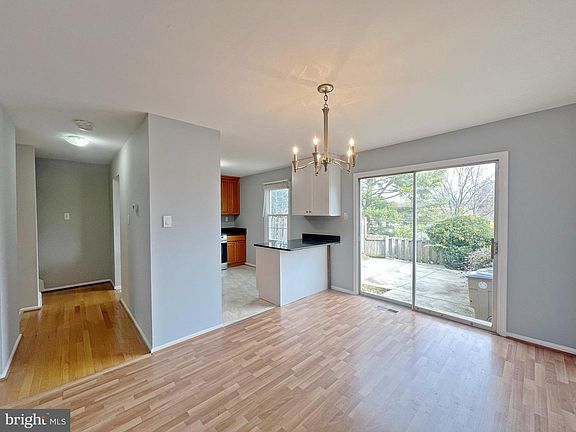 2nd image of 624 Northcliffe Dr