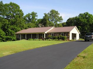 360 Harrington Dr, Killen, AL 35645