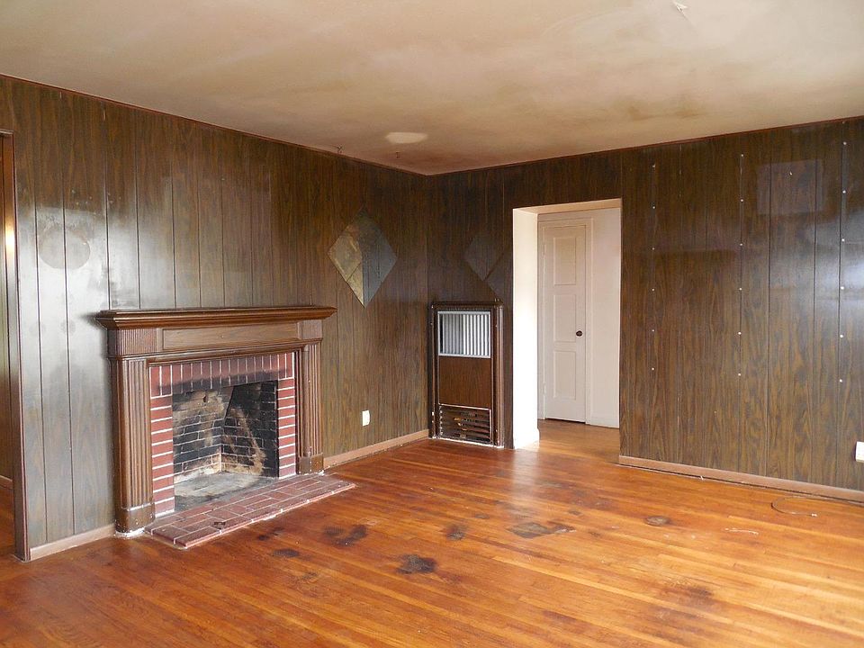 2nd image of 748 Maddux Dr