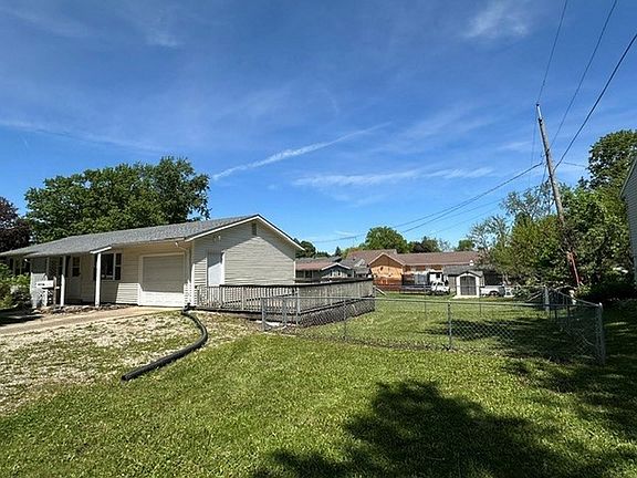 4th image of 607 9th St