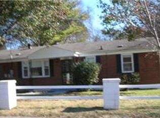 2009 Crestview Dr, Columbia, TN 38401