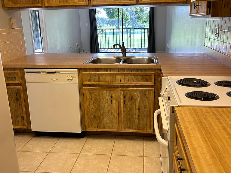 1675 S Fiske Blvd #D214 — Photo 12
