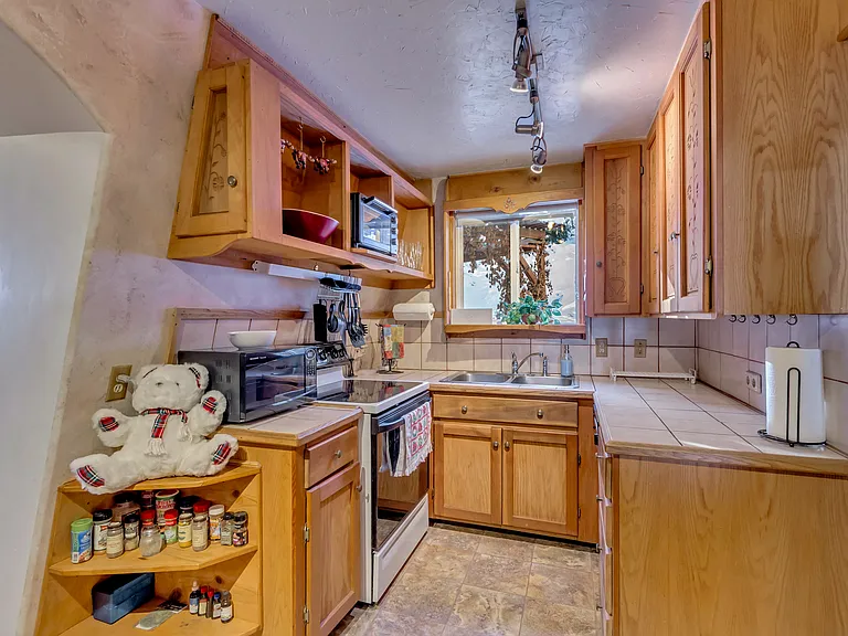 2607 N Viking Dr — Photo 30