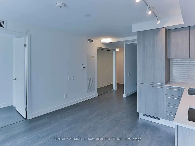 3 Gloucester St #317 — Photo 3
