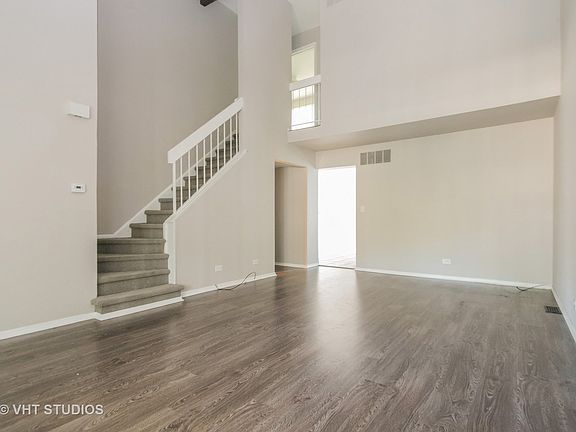 2nd image of 1603 E Vermillion Ln