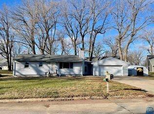 116 N Emerald Dr, Storm Lake, IA 50588