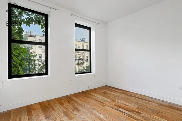 Rented by ERNY LLC | media 3