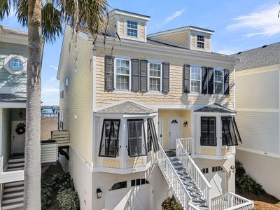 118 W 2nd St, Folly Beach, SC, 29439
