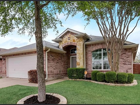 3rd image of 1005 Comfort Dr